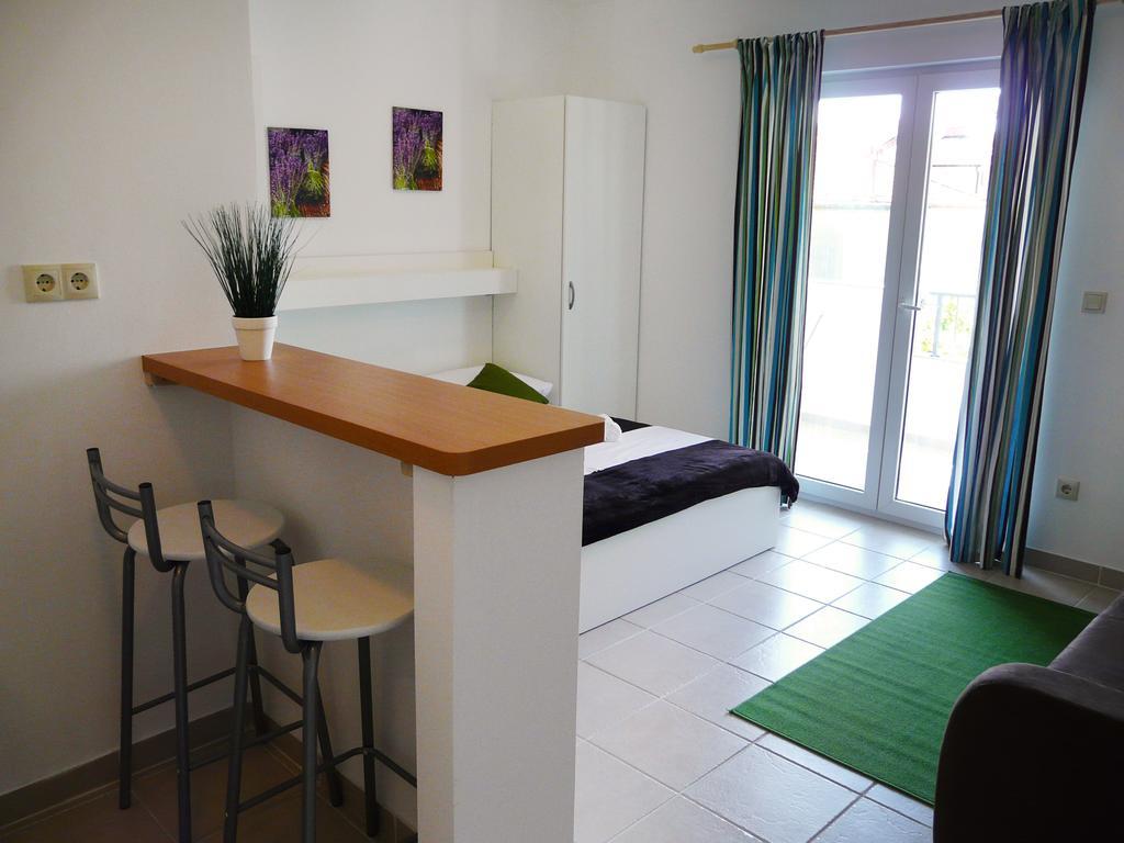 Apartment Luna Drvenik  Exterior photo